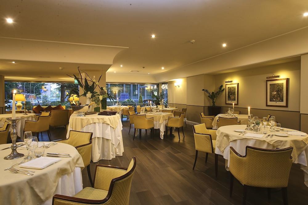 Sina Maria Luigia Hotel ปาร์มา ภายนอก รูปภาพ