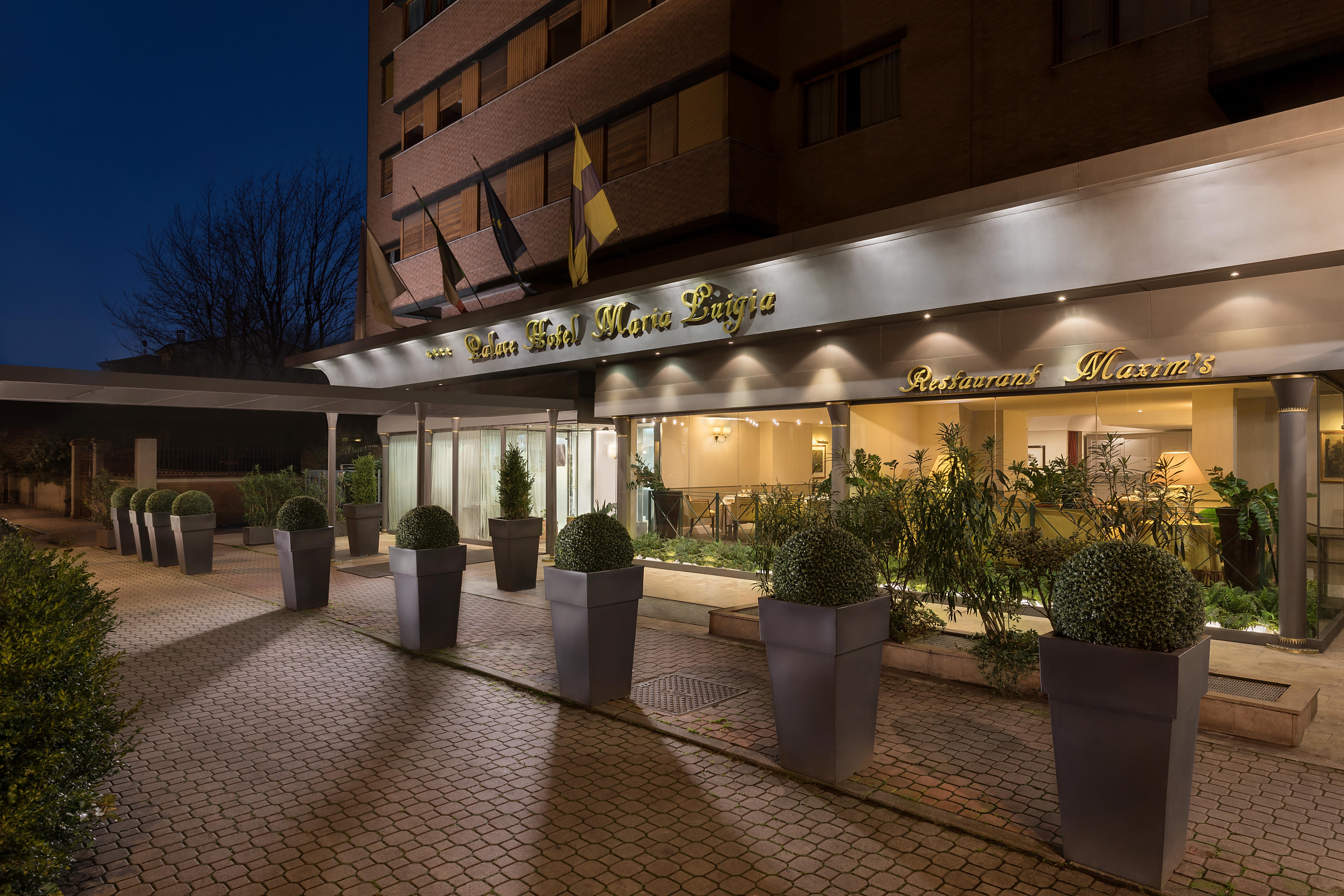Sina Maria Luigia Hotel ปาร์มา ภายนอก รูปภาพ