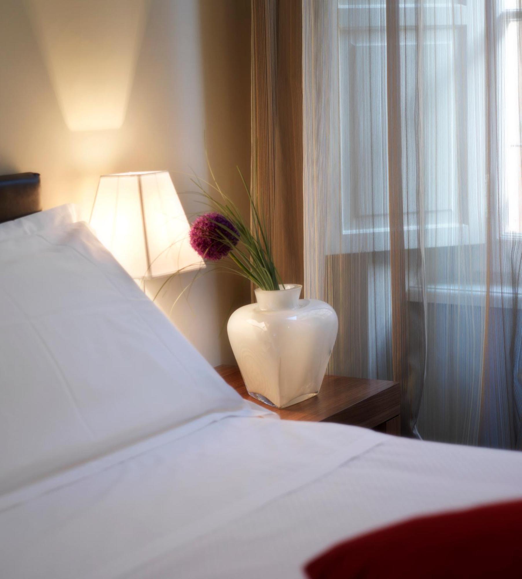 Sina Maria Luigia Hotel ปาร์มา ภายนอก รูปภาพ