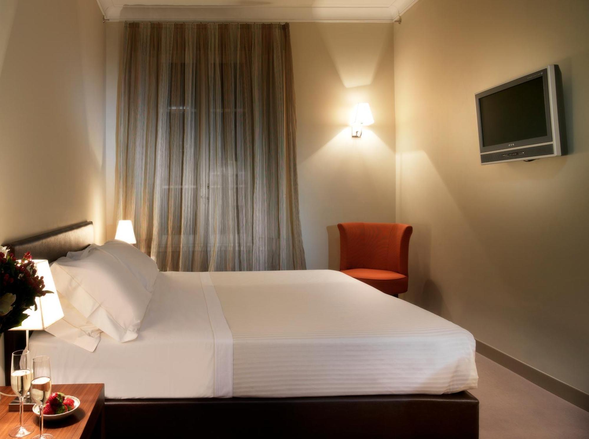 Sina Maria Luigia Hotel ปาร์มา ภายนอก รูปภาพ