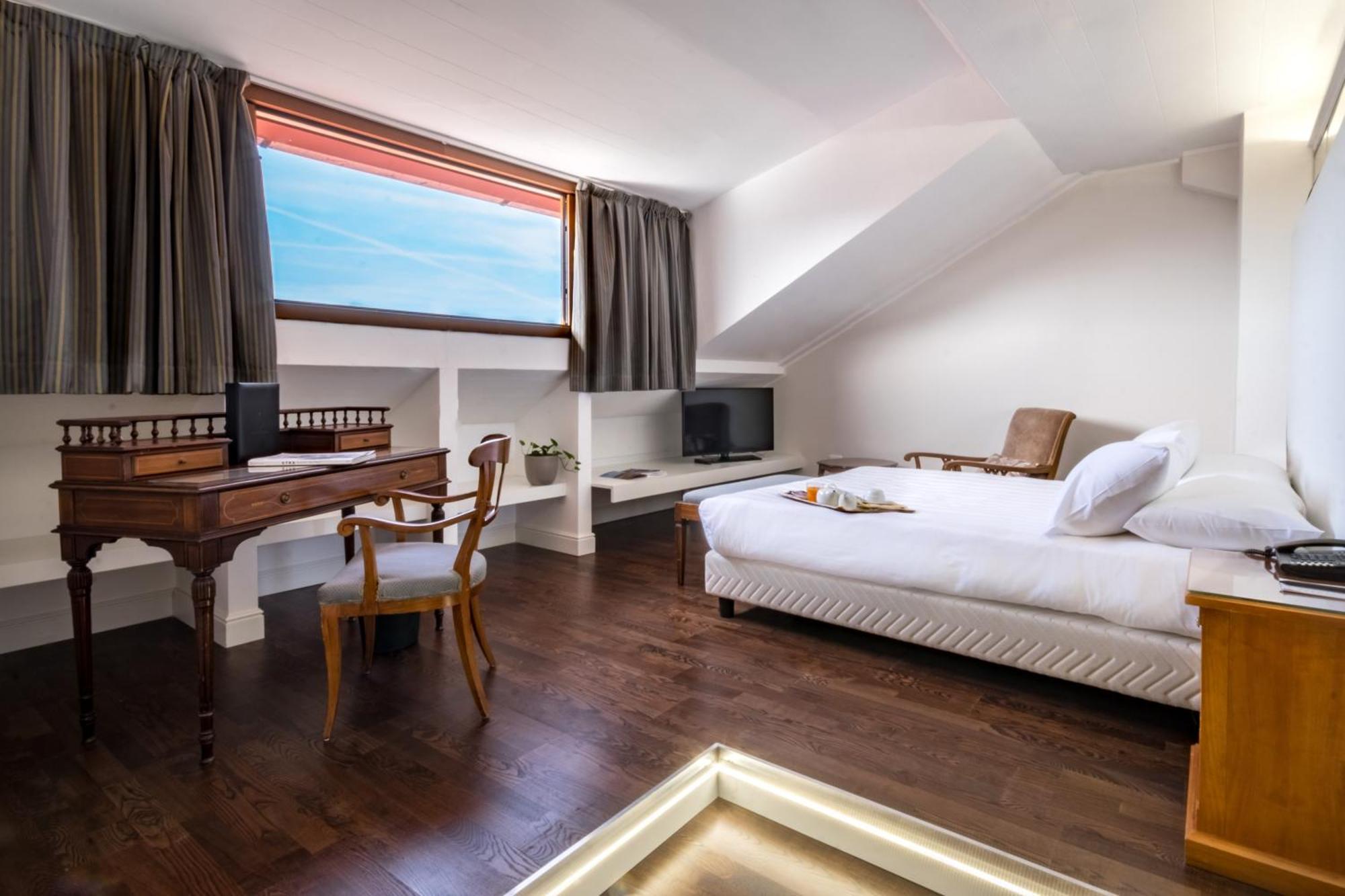 Sina Maria Luigia Hotel ปาร์มา ภายนอก รูปภาพ