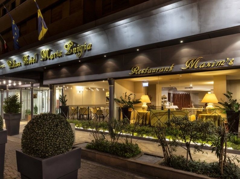Sina Maria Luigia Hotel ปาร์มา ภายนอก รูปภาพ