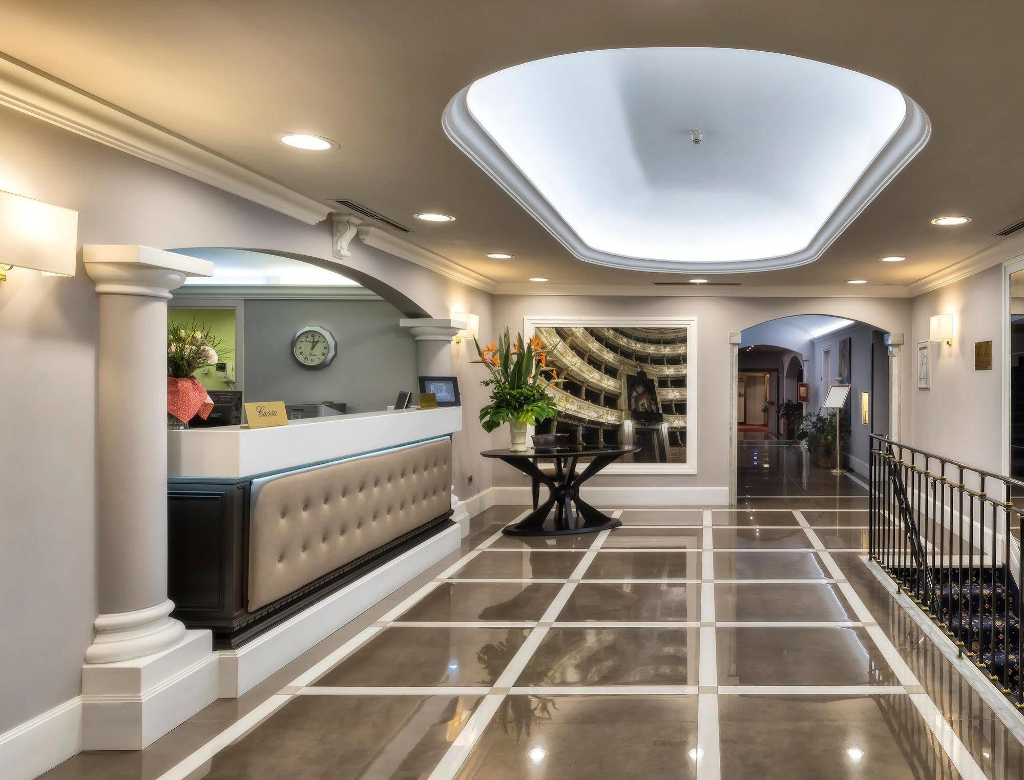 Sina Maria Luigia Hotel ปาร์มา ภายนอก รูปภาพ